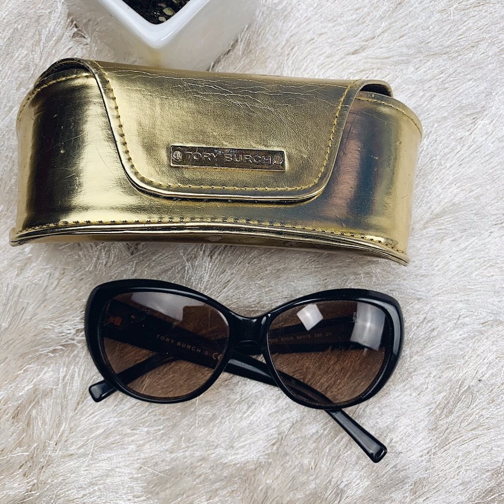 Tory Burch | Black Sunglasses with Case